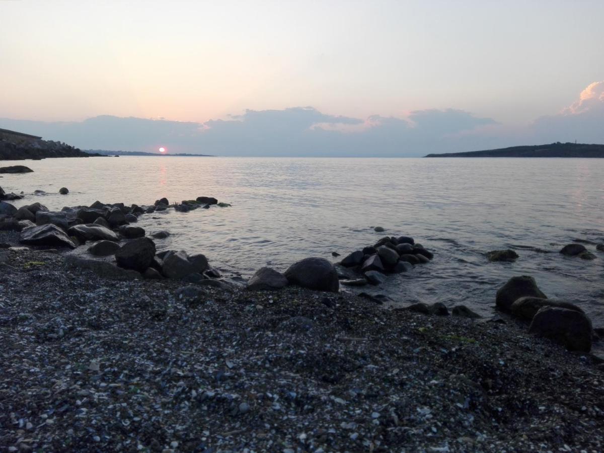 Family Hotel Emilia سوزوبول المظهر الخارجي الصورة