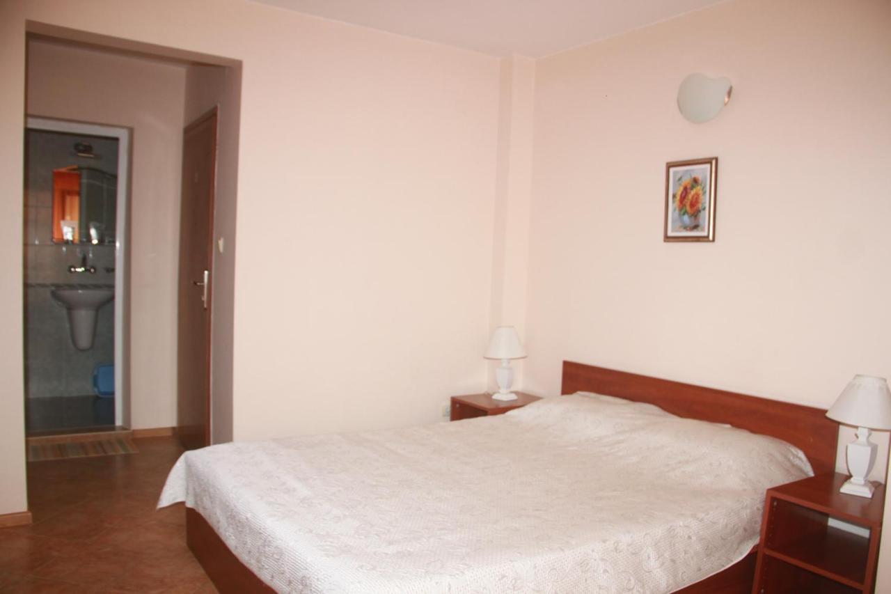 Family Hotel Emilia سوزوبول المظهر الخارجي الصورة