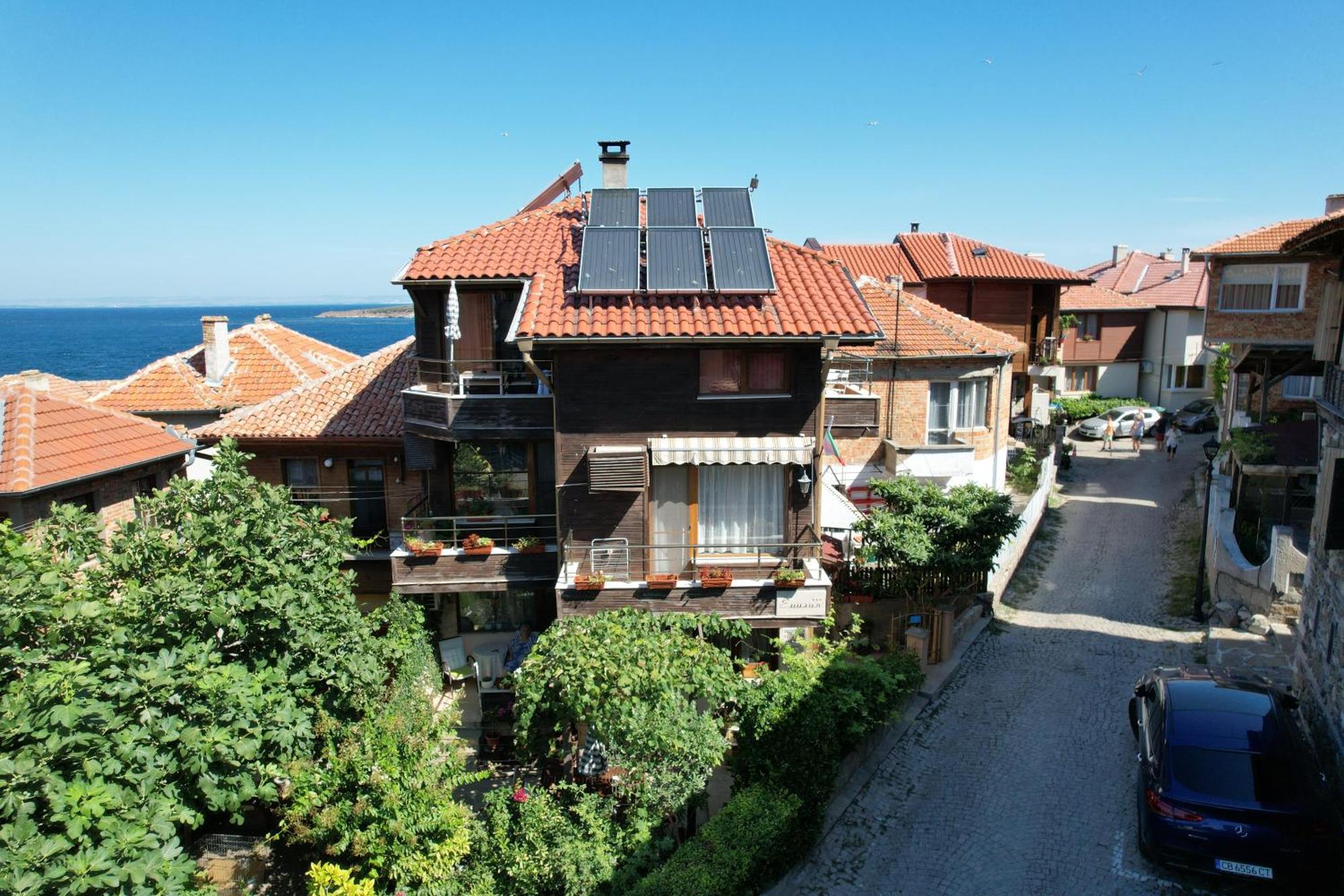 Family Hotel Emilia سوزوبول المظهر الخارجي الصورة