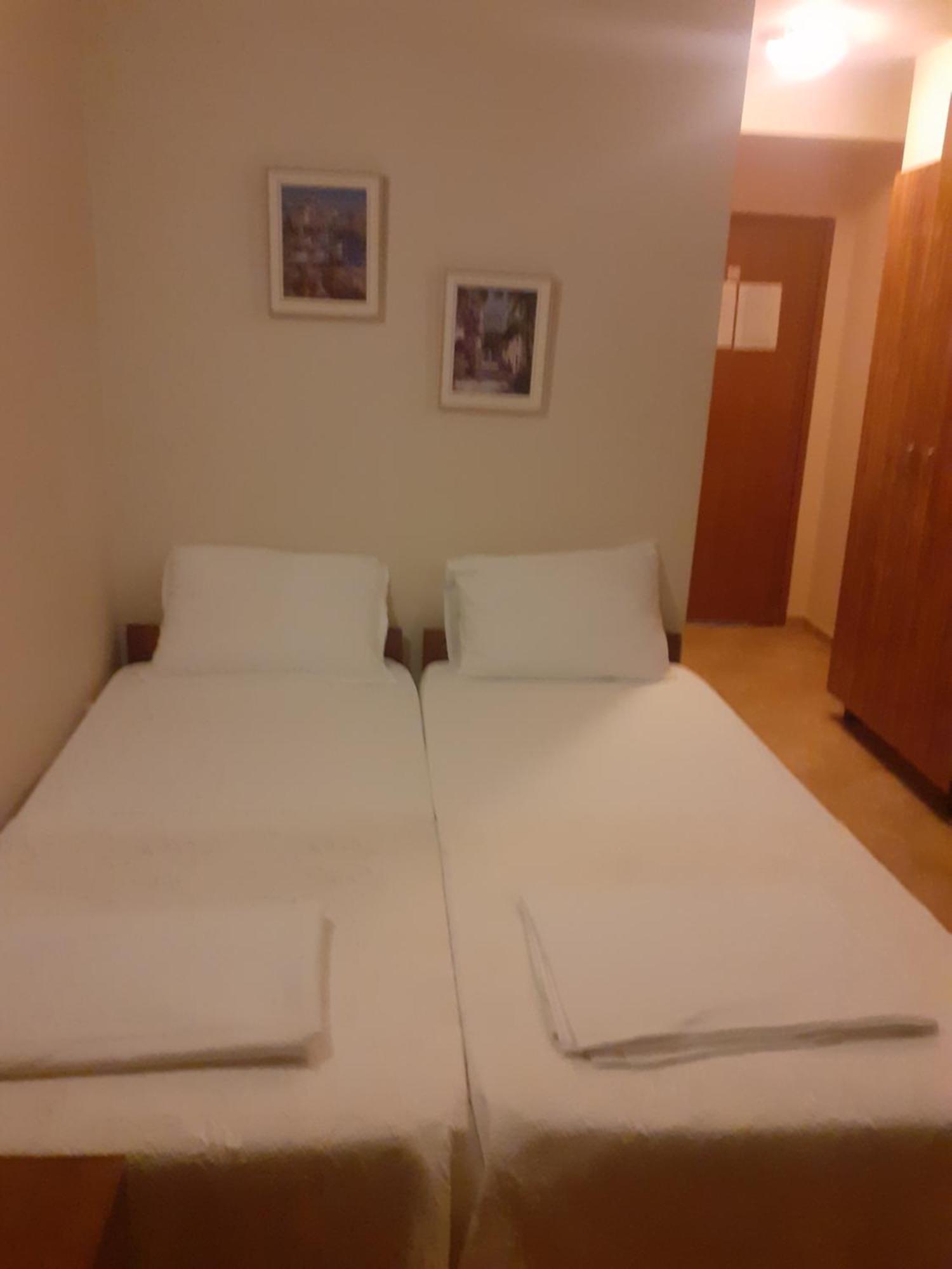Family Hotel Emilia سوزوبول المظهر الخارجي الصورة