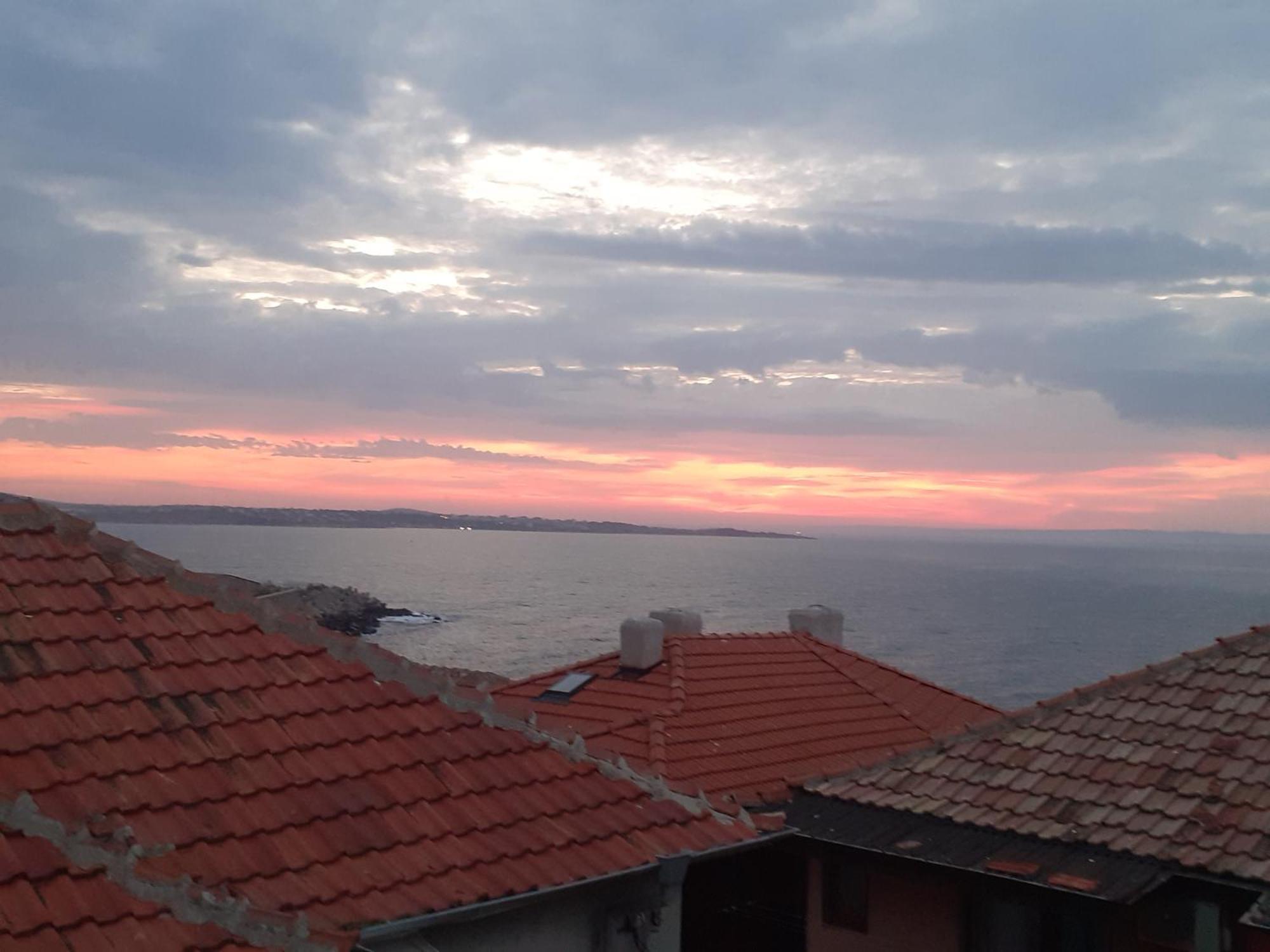 Family Hotel Emilia سوزوبول المظهر الخارجي الصورة