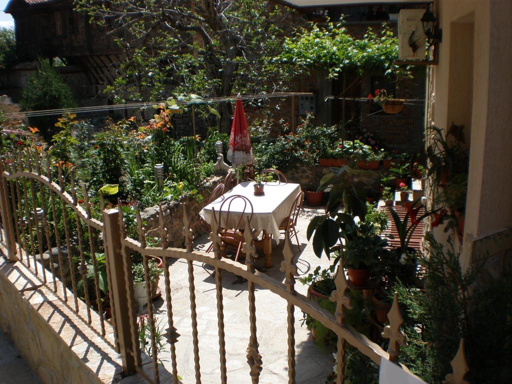Family Hotel Emilia سوزوبول المظهر الخارجي الصورة
